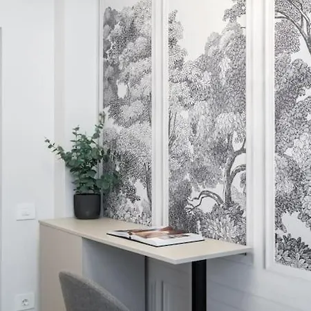 Stylish 2br Vilacrosse Passage - Netflix Apartment Bukarest