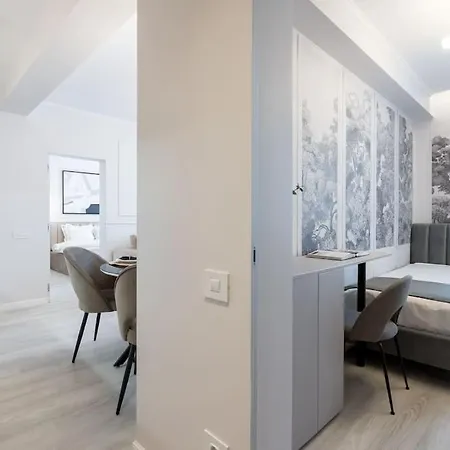 Stylish 2br Vilacrosse Passage - Netflix Bukarest