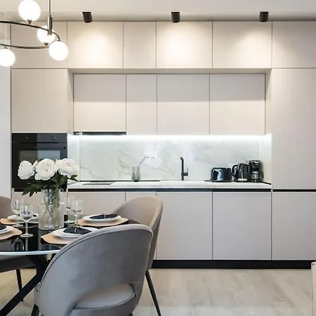 Daire Stylish 2br Vilacrosse Passage - Netflix *
