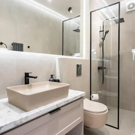 Appartamento Stylish 2br Vilacrosse Passage - Netflix Bucarest
